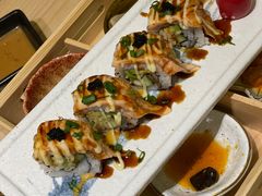 炙烤三文鱼牛油果卷-松鱼亭·和牛烧肉(协鑫广场店)