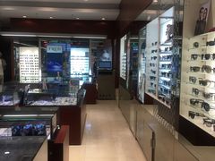 -茂昌眼镜(南京西路店)