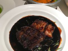 招牌焦糖黑叉烧-维园悦谱·海派家常菜(乌鲁木齐南路店)