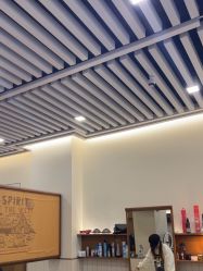 -MARTIN'S BARBER SHOP男士理发馆