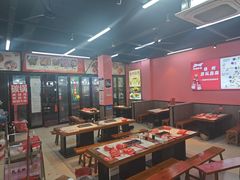 -胡记烧烤(黄山新村总店)