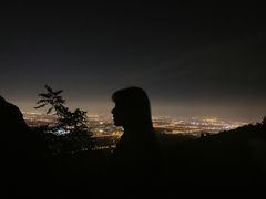 -鬼笑石后山停车场