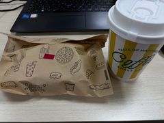 -YOLO COFFEE悠乐咖啡