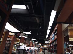 -西西弗书店&矢量咖啡(壹方购物中心店)