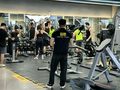 -超鹿运动(五四路恒力城店)