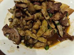 -那家老院子东北菜·饺子·小鸡炖蘑菇(艳华街店)