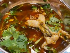 -鸿顺老铁锅美蛙鱼府(解放碑店)