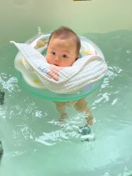 -小鸭先知婴儿游泳馆