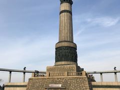 -人民防洪胜利纪念塔