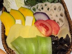 -一叶一世界•素食餐厅(环球中心店)