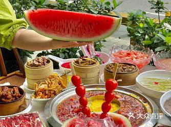 已经是21年老字号啦！可以说是我从小吃到大的火锅店哈
