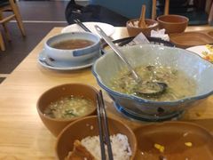 -小六汤包砂煲菜(文景路店)