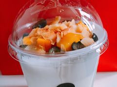 芒芒酸奶杯-喜茶(深圳丰盛町店)