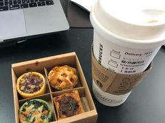 -星巴克臻选(南京金茂览秀城店)