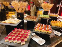 -上海西藏大厦万怡自助餐厅(徐汇店)