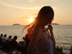 -Sunset Bar(丹绒亚路香格里拉店)