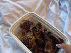 -王浩儿纪六孃甜皮鸭(乐山总店)