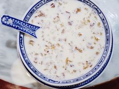 -黄氏许牛奶甜品餐厅(裕华万达店)