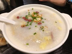 荔湾艇仔粥-卓粤拉肠(红庙店)