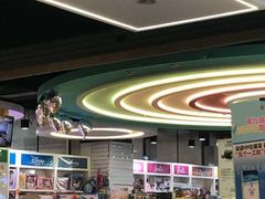 -新华书店(新街口旗舰店)