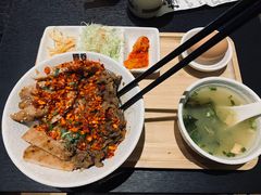 -熊吞·大碗丼烧肉饭(西市场嘉华店)