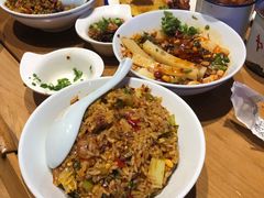 -怪噜范·老贵阳街头名小吃(汇金星力城店)
