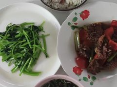 -天鹅到家·保姆月嫂育儿嫂(总店)