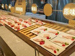 -山焱·炭火自助烤肉(周浦万达店)