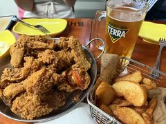 -BHC炸鸡(明洞总店)