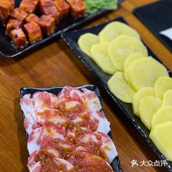 丰丰东北烤肉(万达华城店)