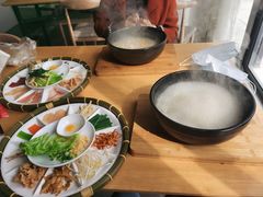 -云锦过桥米线(恒创蜀都公馆店)