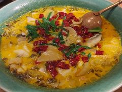 金汤酸菜鱼-和府捞面(北美新天地店)