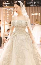 -Lady  Jane高端婚纱礼服馆