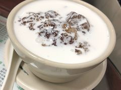 莲子百合桃胶-仁信双皮奶(东川路店)