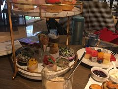 鱼子酱香槟下午茶-粤海喜来登酒店·&More聚驿(天河城店)