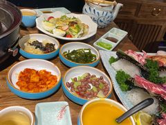 -明洞阿姨·韩式酱蟹烤肉·创意料理(三元桥店)