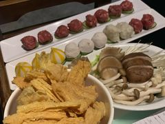 杂菌拼盘-百年果林椰子鸡(中洲店)
