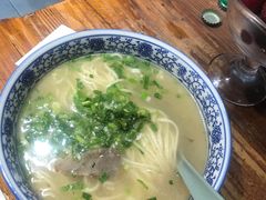 -东大桥小国抻面烧烤(长通路店)