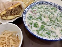 羊杂汤-穆得·老周家牛肉烧饼(普利街店)