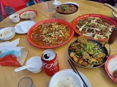 -佬缸炮江湖川菜(玉林店)