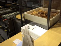 面包甜点陈列柜-粉粉乐鲷鱼烧(美罗城店)