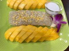 -Dang restaurant (patong phuket)