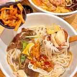 东莞探店🍜人均20+的鸡汤米线❗️连汤都喝完