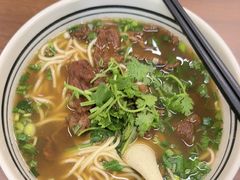 -小马牛肉面·牛骨熬制(南京博物院店)