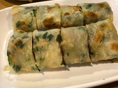 葱饼卷牛肉-台北楚楚园馅饼粥(虹桥南丰城店)