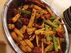 -辣盆盆麻辣小龙虾(哈尔滨总店)
