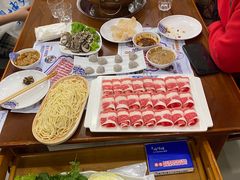 -楼外楼大刀肉传统火锅居(博学路店)