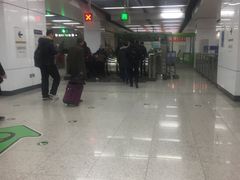 -白石桥南(地铁站)
