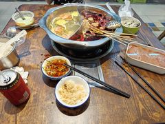 -毛椒火辣重庆火锅串串香(城基路店)