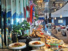 自助取餐区-绮梦西湖·云端餐厅(歌德店)